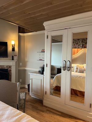 Spindrift Inn by null