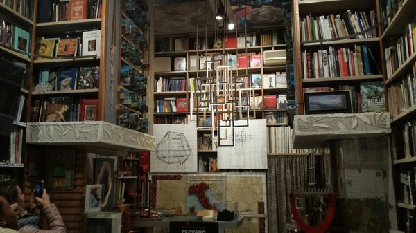 Libreria Bocca by null