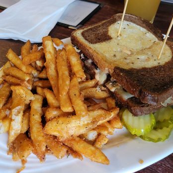 Leaky Roof - Reuben with fries - Gastropubs Near Me - Portland, Oregon