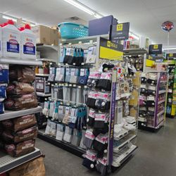 Dollar General - Inside