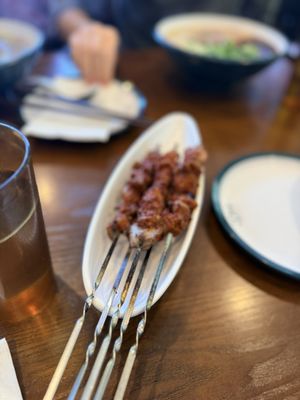 DH Noodles & Grill 敦煌兰州牛肉拉面 by null