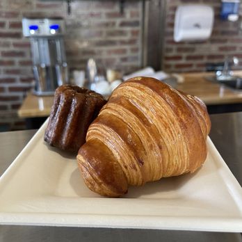 Cafe De Vienna - Canelé and croissant - Coffee & Tea Near Me - Vienna, Virginia