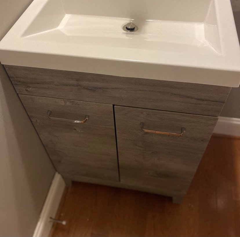 Slide of Deeno Home Improvement