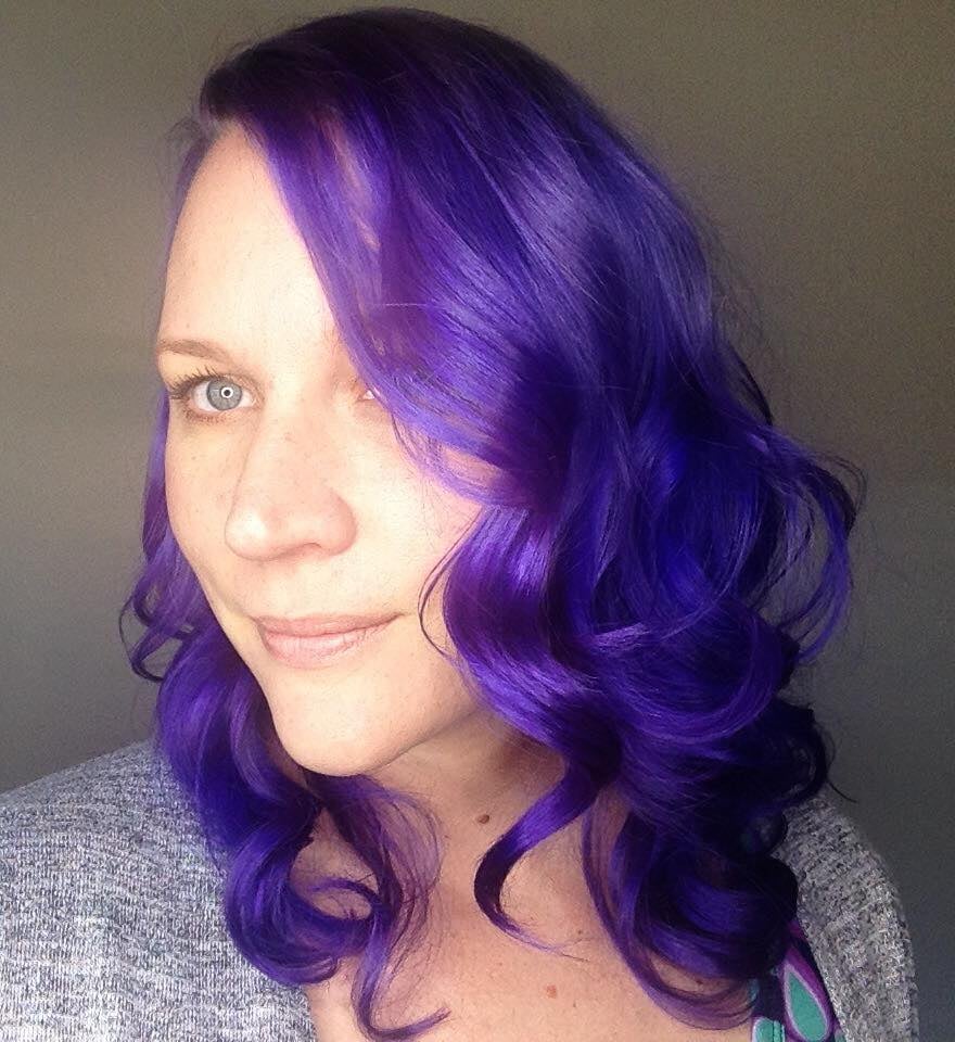 Beauty And The Beach Salon & Gifts Logo