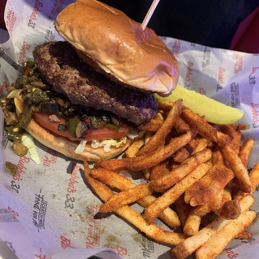 Bubba's 33 - Habanero burger - American Near Me - Tempe, Arizona