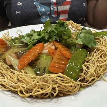 Pho Quynh - Fried egg noodles with seafood (MX1) - Vietnamese Near Me - Houston, Texas