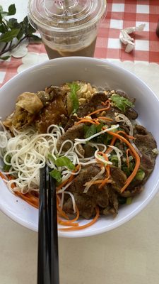 Pho 808 by null