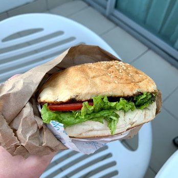 Fergburger - Burgers Near Me - Queenstown, OTA Fergburger - Burgers Near Me - Queenstown, OTA