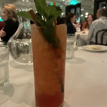 Arnaud's Restaurant - Cajun/Creole Near Me - New Orleans, Louisiana