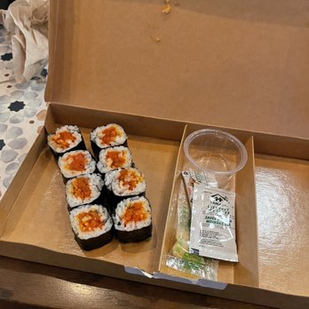 Proper Eats Food Hall - Temaki Bar: Spicy Tuna Roll - Food Court Near Me - Las Vegas, Nevada Proper Eats Food Hall - Temaki Bar: Spicy Tuna Roll - Food Court Near Me - Las Vegas, Nevada