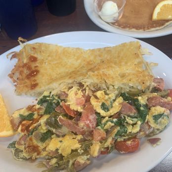 The Beach Street Cafe - Jalapeño sausage scramble - Breakfast & Brunch Near Me - Watsonville, California The Beach Street Cafe - Jalapeño sausage scramble - Breakfast & Brunch Near Me - Watsonville, California