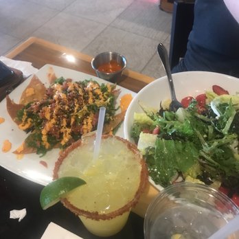 Fast Eddies - tuna nachos strawberry salad - New American Near Me - Ocean City, Maryland Fast Eddies - tuna nachos strawberry salad - New American Near Me - Ocean City, Maryland