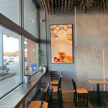 Gotcha Bubble Tea - Sip and gaze from a high chair - Bubble Tea Near Me - Oakville, Ontario Gotcha Bubble Tea - Sip and gaze from a high chair - Bubble Tea Near Me - Oakville, Ontario