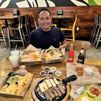 Lime Fresh Mexican Grill - Happy Me - Mexican Near Me - Miami, Florida Lime Fresh Mexican Grill - Happy Me - Mexican Near Me - Miami, Florida