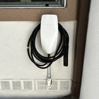 Filipi Electric - Tesla Charger install, ran from main panel. - Electricians Near Me - Reseda, California Filipi Electric - Tesla Charger install, ran from main panel. - Electricians Near Me - Reseda, California