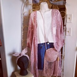Lovely's Boutique