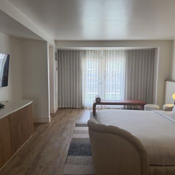 Virgin Hotels - Canyon Suite - Hotels Near Me - Las Vegas, Nevada Virgin Hotels - Canyon Suite - Hotels Near Me - Las Vegas, Nevada