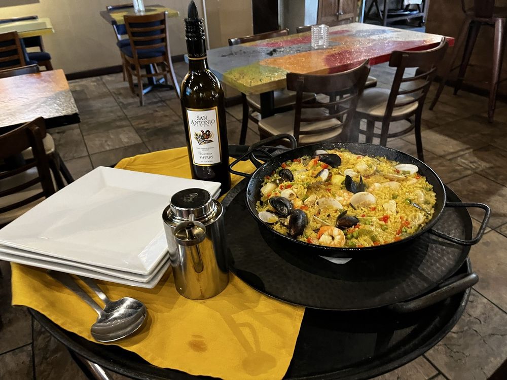 La Terraza Rum & Lounge