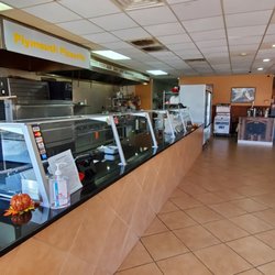 Plymouth Pizzeria - Inside