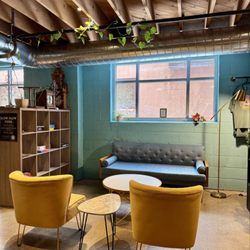 Curioso Coffee Bar - Tons of seating options!