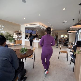Da Vien Coffee - Inside - Coffee & Tea Near Me - Rosemead, California