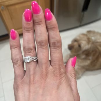 Aleksa Beauty Studio - Nail Salons Near Me - Tarzana, California