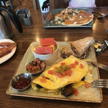First Watch - Triathlete omelet - Breakfast & Brunch Near Me - Wesley Chapel, Florida