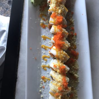 2 Vinez - Rina roll - Asian Fusion Near Me - Jupiter, Florida