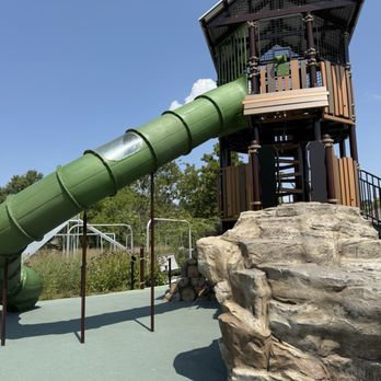 Pendleton Falls Park - Fun slide - Parks Near Me - Pendleton, Indiana
