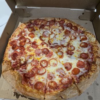 Vocelli Pizza - Large Pepperoni Pizza with Extra Cheese - Italian Near Me - Stafford, Virginia Vocelli Pizza - Large Pepperoni Pizza with Extra Cheese - Italian Near Me - Stafford, Virginia