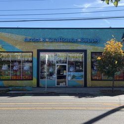 Artist & Craftsman Supply - Front of store