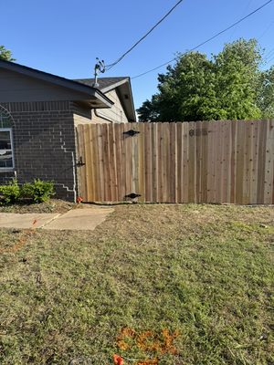 Fence installs - Lovely pictures of full fence installs with a couple stained fences Fence installs - Lovely pictures of full fence installs with a couple stained fences