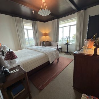 La Playa Hotel - Our beautiful room - Hotels Near Me - Carmel, California La Playa Hotel - Our beautiful room - Hotels Near Me - Carmel, California