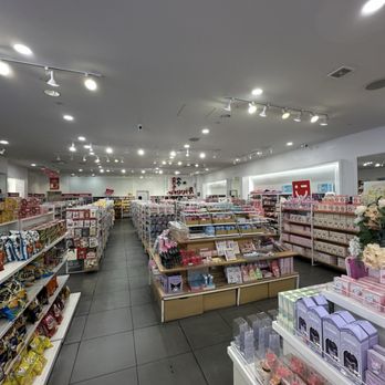 MINISO - Home Decor Near Me - Roseville, California