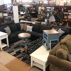 Amazing Finds - Cute set up!