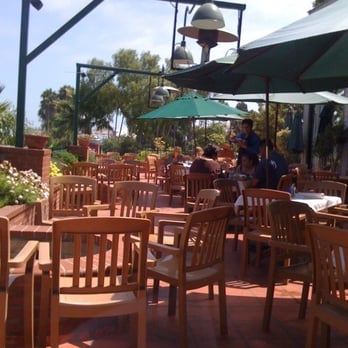 Reef on the Water - Seafood Near Me - Long Beach, California