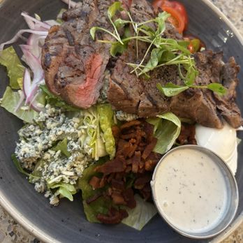 Wence's - Steak salad - New American Near Me - Pleasant Hill, California