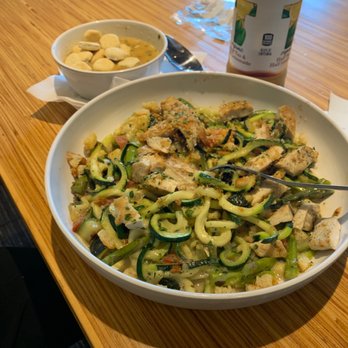 Noodles and Company - Asparagus & Zucchini with Grilled Chicken! - Salad Near Me - Des Moines, Iowa Noodles and Company - Asparagus & Zucchini with Grilled Chicken! - Salad Near Me - Des Moines, Iowa