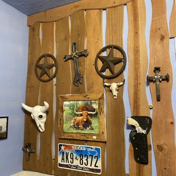 Turquoise Coffee Stop - Men's batheoom - Cafes Near Me - Chillicothe, Texas