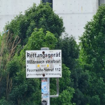 Hugo-Preuß-Brücke - Local Flavor Near Me - Berlin, BE
