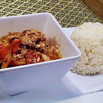 Laos Thai Restaurant - Thai Near Me - Omaha, Nebraska