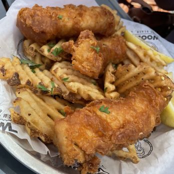 Wooly's - Fish & Chips - Seafood Near Me - Pismo Beach, California Wooly's - Fish & Chips - Seafood Near Me - Pismo Beach, California