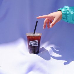 ILUSTRE Coffee Grab & Go