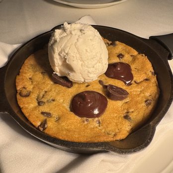 Daniel’s - Cookie skillet with vanilla ice cream - Steakhouses Near Me - Coral Gables, Florida
