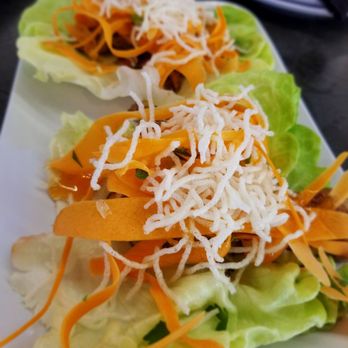 Skyline Kitchen & Vine - Thai chicken wraps - ginger soy marinated, butter lettuce, shredded carrots, cilantro and rice noodles - New American Near Me - Reno, Nevada
