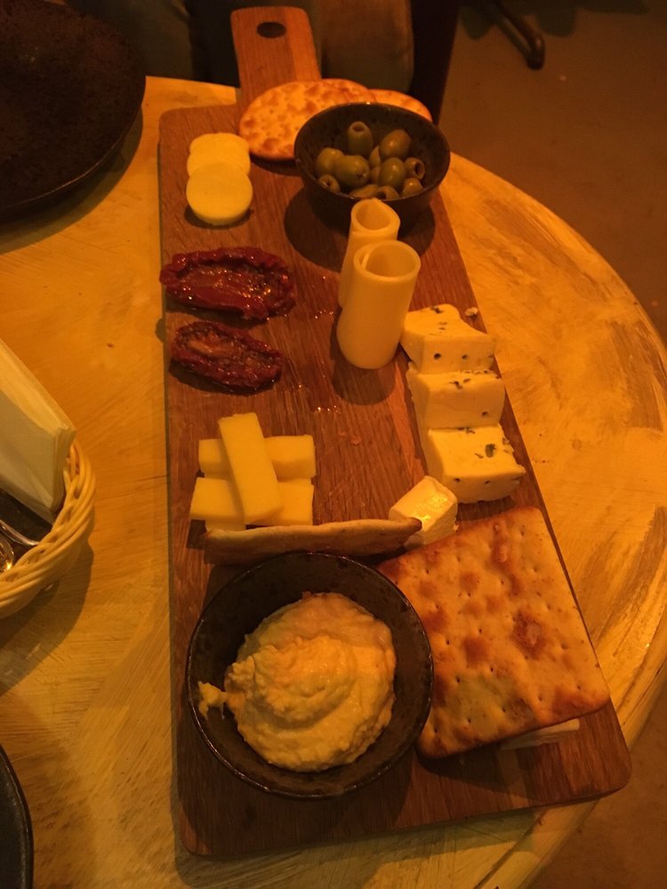 BLACK LAB CAFE AND LOUNGE Updated September 2024 18 Photos 100