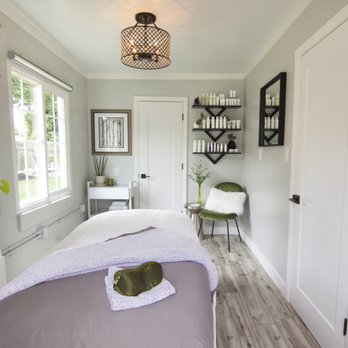 Lilac + Flint - Skin Care Near Me - Sacramento, California Lilac + Flint - Skin Care Near Me - Sacramento, California