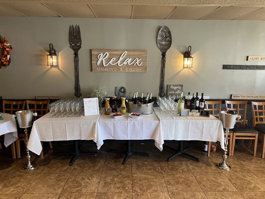 DINAâS BISTRO - Updated August 2025 - 190 Photos & 145 Reviews - 2008 New Jersey 37, Toms River 