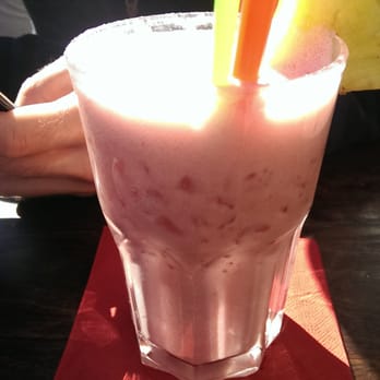 Mississippi - Strawberry shortcake cocktail- my favorite drink! - Lounges Near Me - Dusseldorf, NW