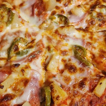 Chicago Pizza - Spicy Hawaiian - Pizza Near Me - Ceres, California Chicago Pizza - Spicy Hawaiian - Pizza Near Me - Ceres, California
